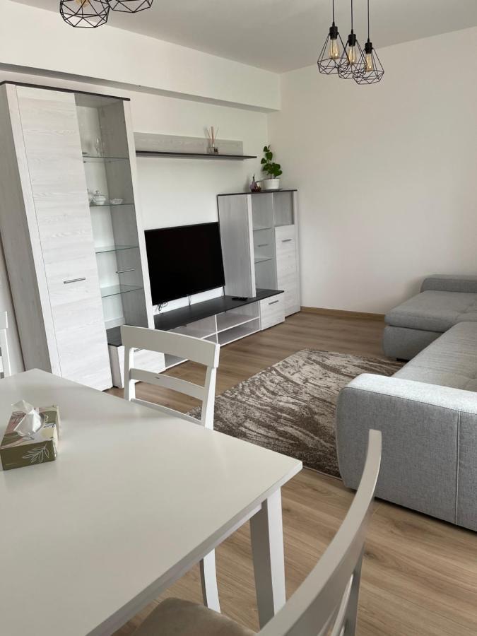 Mb Apartments 2 Брашов Екстериор снимка
